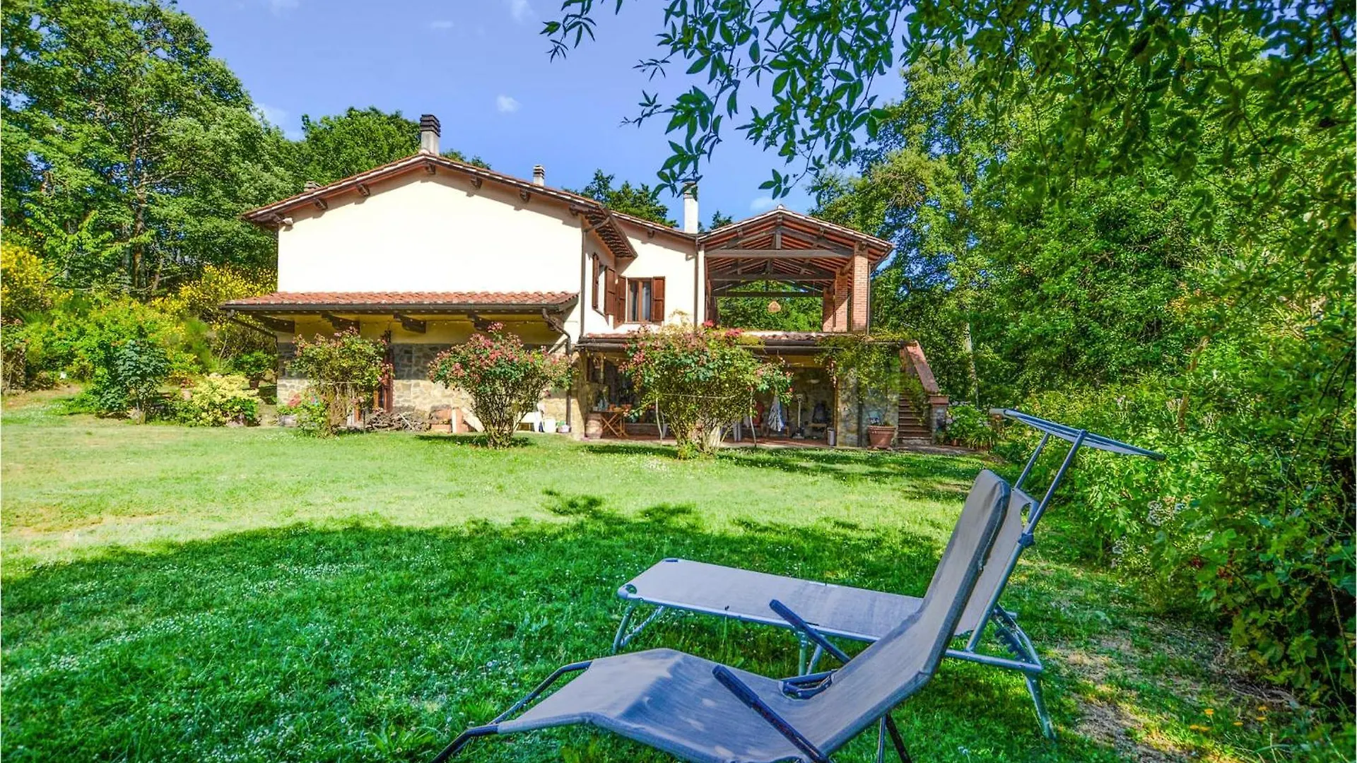 2 Bedroom Gorgeous Apartment In Anghiari Italy
